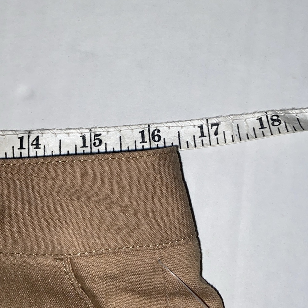 Larry Levine Women’s Size 10 New Tan Bermuda Safari Shorts - Picture 5 of 6